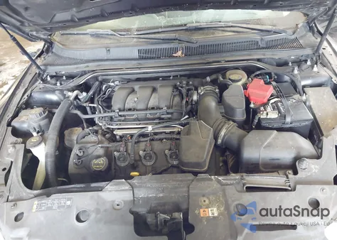 2016 Ford Taurus Limited z USA, uszkodzony, nr VIN 1FAHP2F81GG125085